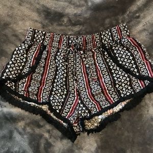 Cute comfy Garage brand shorts